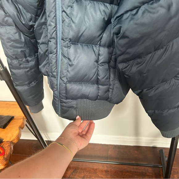 Northface 550 Puffer Ski Jacket in Navy Blue - Picture 5 of 16